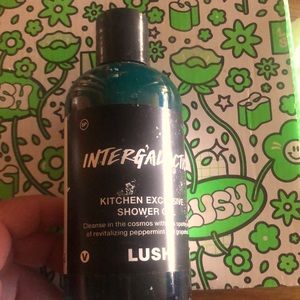 - Intergalactic shower gel 8.4fl